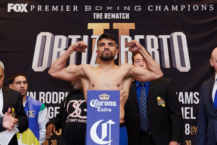 ortiz-berto-weigh-in 5