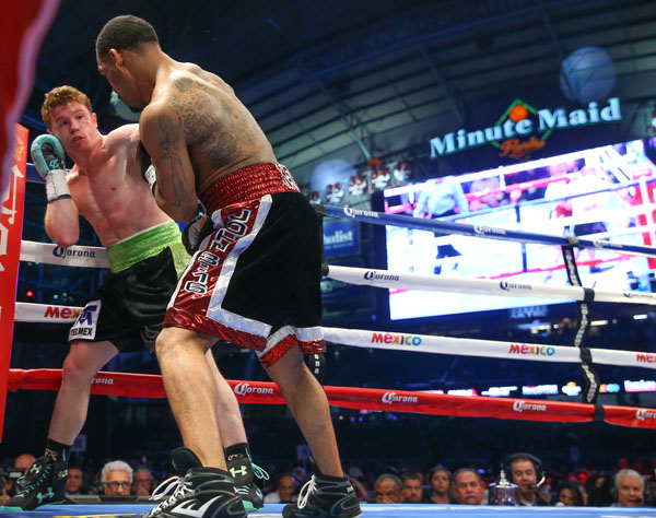 Canelo Alvarez v James Kirkland