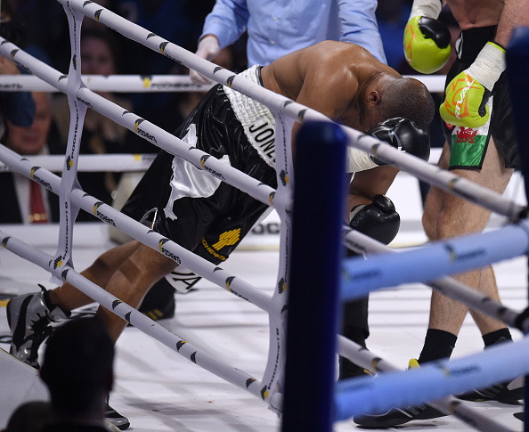 American-Russian Roy Jones Jr. Vs British Boxer Enzo Maccarinelli Fight In Moscow