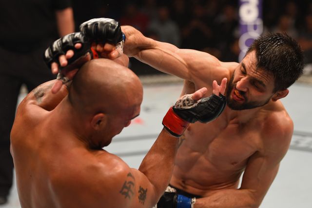 UFC 195: Lawler v Condit