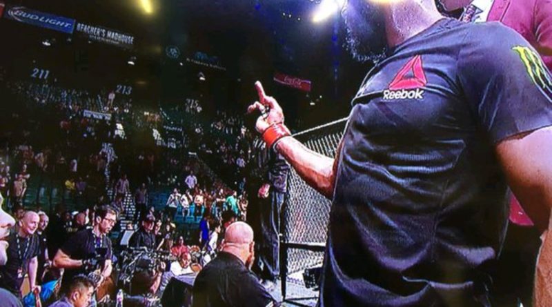 JonJonesDanielCormier-800x445