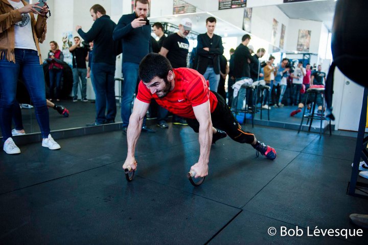 artur-beterbiev (16