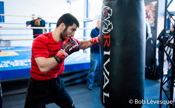 artur-beterbiev (8