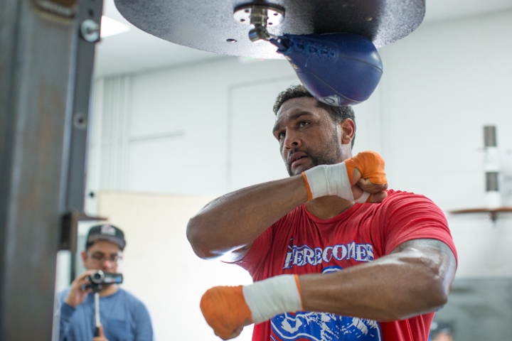 Dominic Breazeale 1