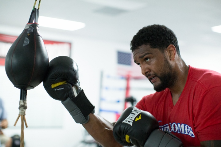 Dominic Breazeale13
