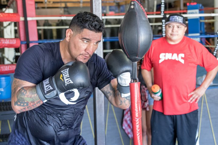 chris-arreola 6