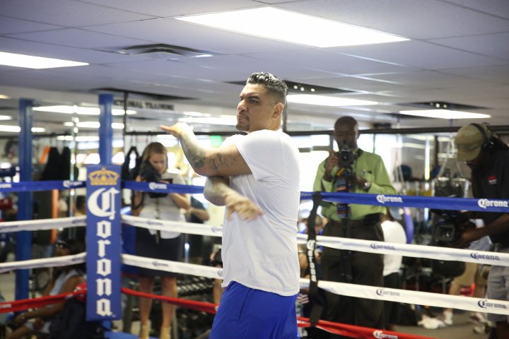 chris-arreola 8