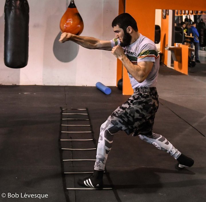 artur-beterbiev7