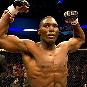Rumble_hands_raised_2